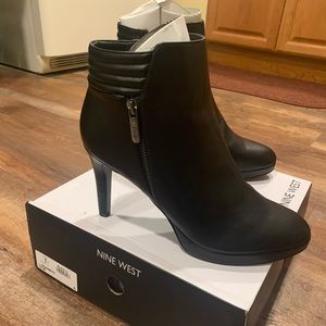 BRAND NEW NINE WEST SIZE 10 ANKLE BOOTS